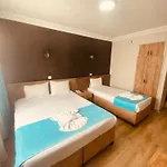 Malkoc Hotell 3*